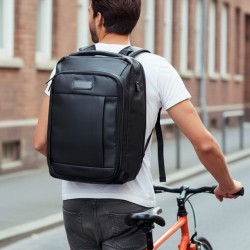 Mochila Takayama Legacy | Personalizada con tu Logo